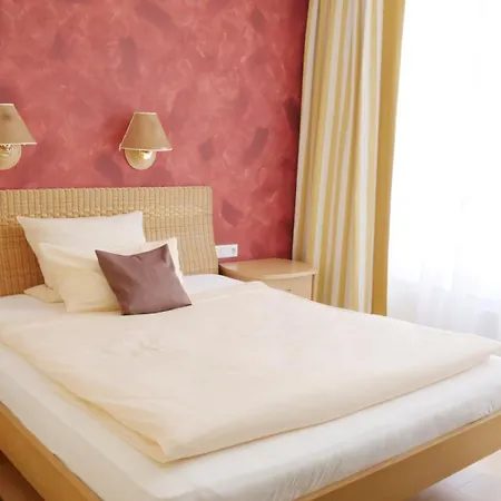 Hotel Prinz Carl Buchen (Odenwald, Baden-Wurttemberg)
